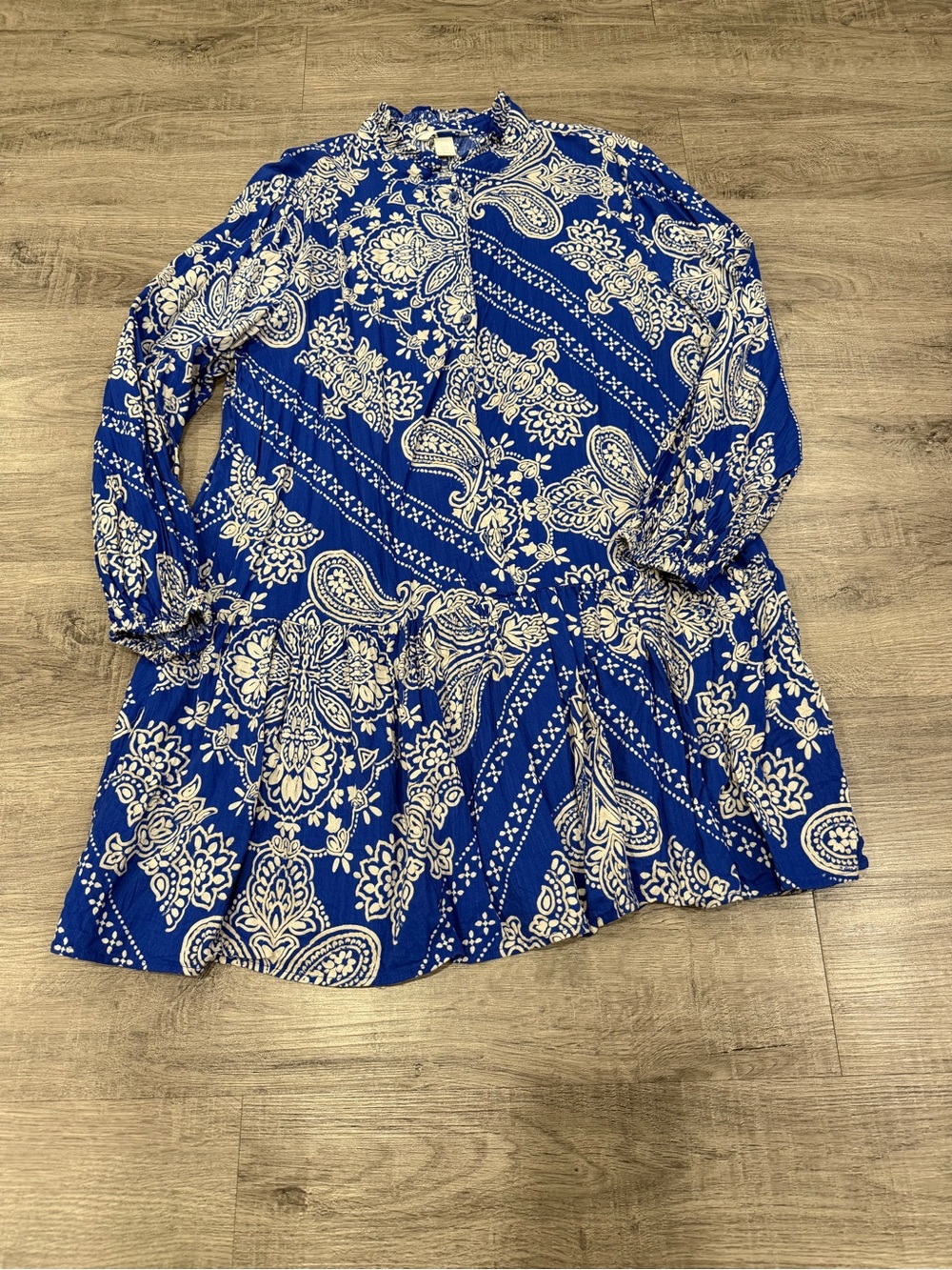 H&M Royal Blue and White Paisley Button-Front Tunic Drop Waist Dress
